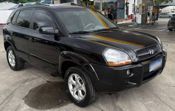 HYUNDAI TUCSON 2.0 MPFI GLS 16V 143CV 2WD FLEX 4P AUTOMÁTICO HYUNDAI TUCSON 2.0 MPFI GLS 16V 143CV 2WD FLEX 4P AUTOMÁTICO